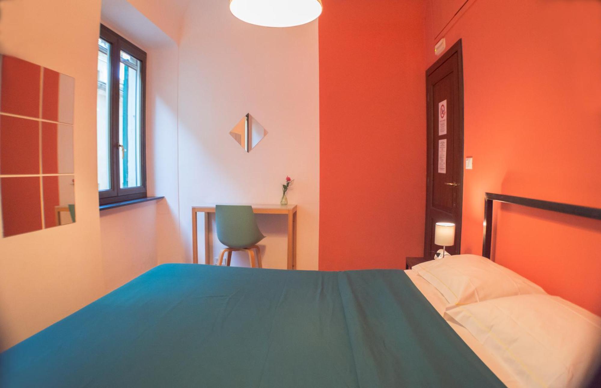 Ostellin Genova Hostel Exterior photo